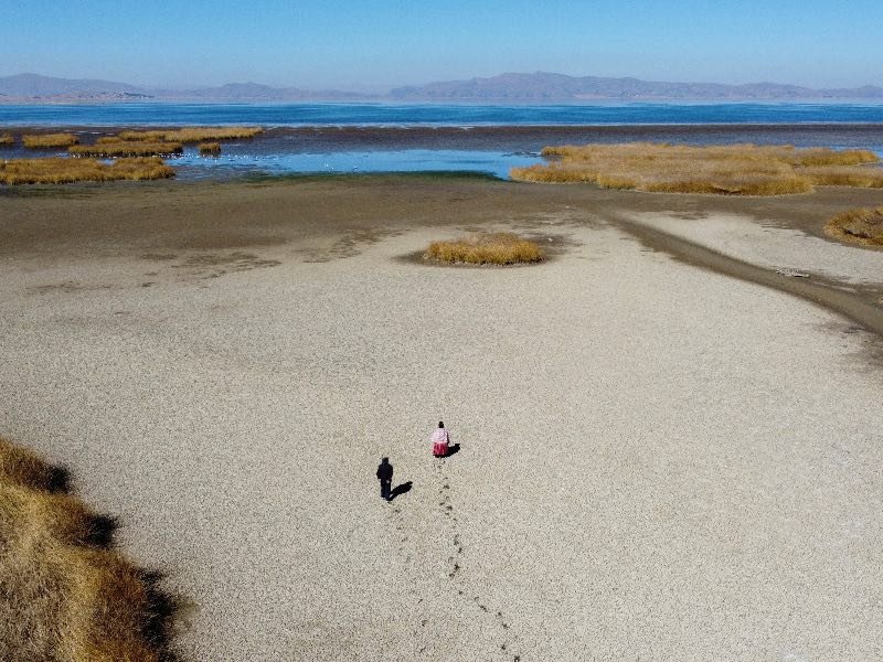 Lago Titicaca seco.