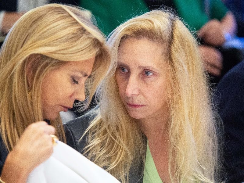 La jefa de campaña La Libertad Avanza, Karina Milei, hermana de Javier Milei, durante un almuerzo organizado por el CICYP en el Hotel Alvear.