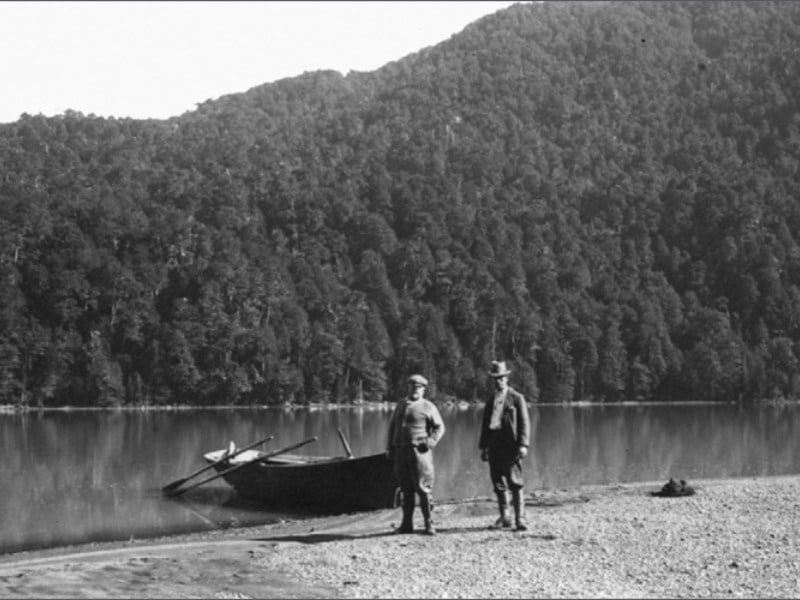 Franciso P. Moreno y Emilio Frey en la Patagonia argentina.