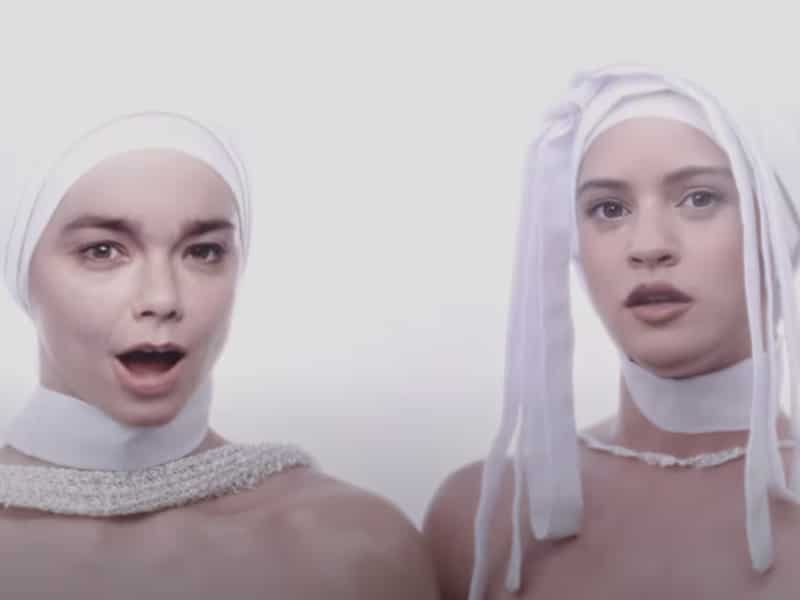 Captura del video "Oral" de Rosalía y Björk, del que recaudarán para la lucha contra la salmonicultura.