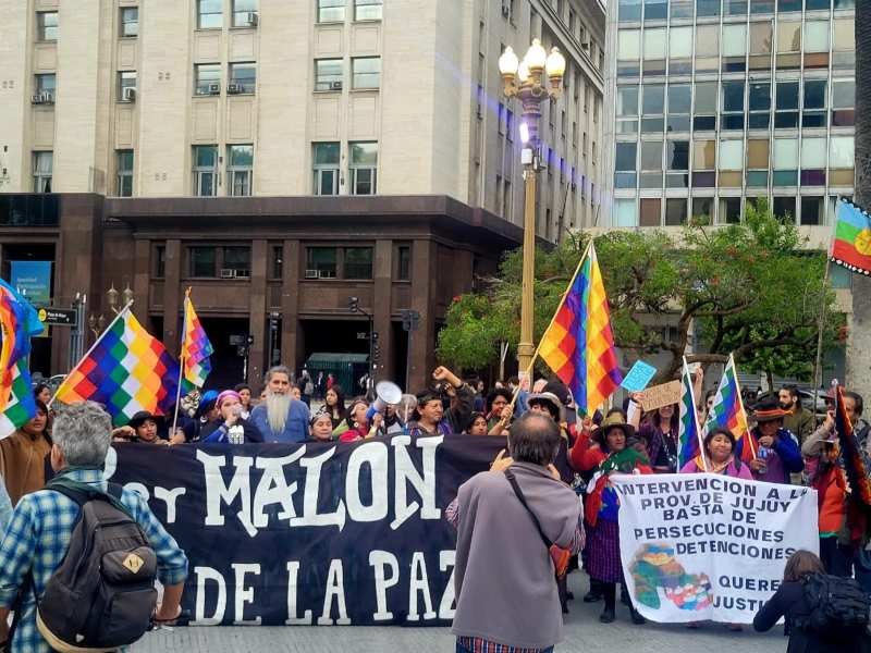 Marcha contra el extractivismo en CABA, el 4 de diciembre de 2023. (Foto: Vale Monti).