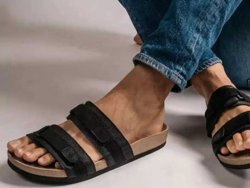 las sandalias son uno de los regalos sostenibles más vendidos de Kawela