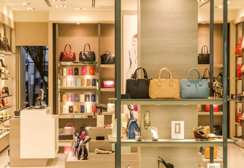 Percentil es una tienda que vende ropa de lujo a precios accesibles.