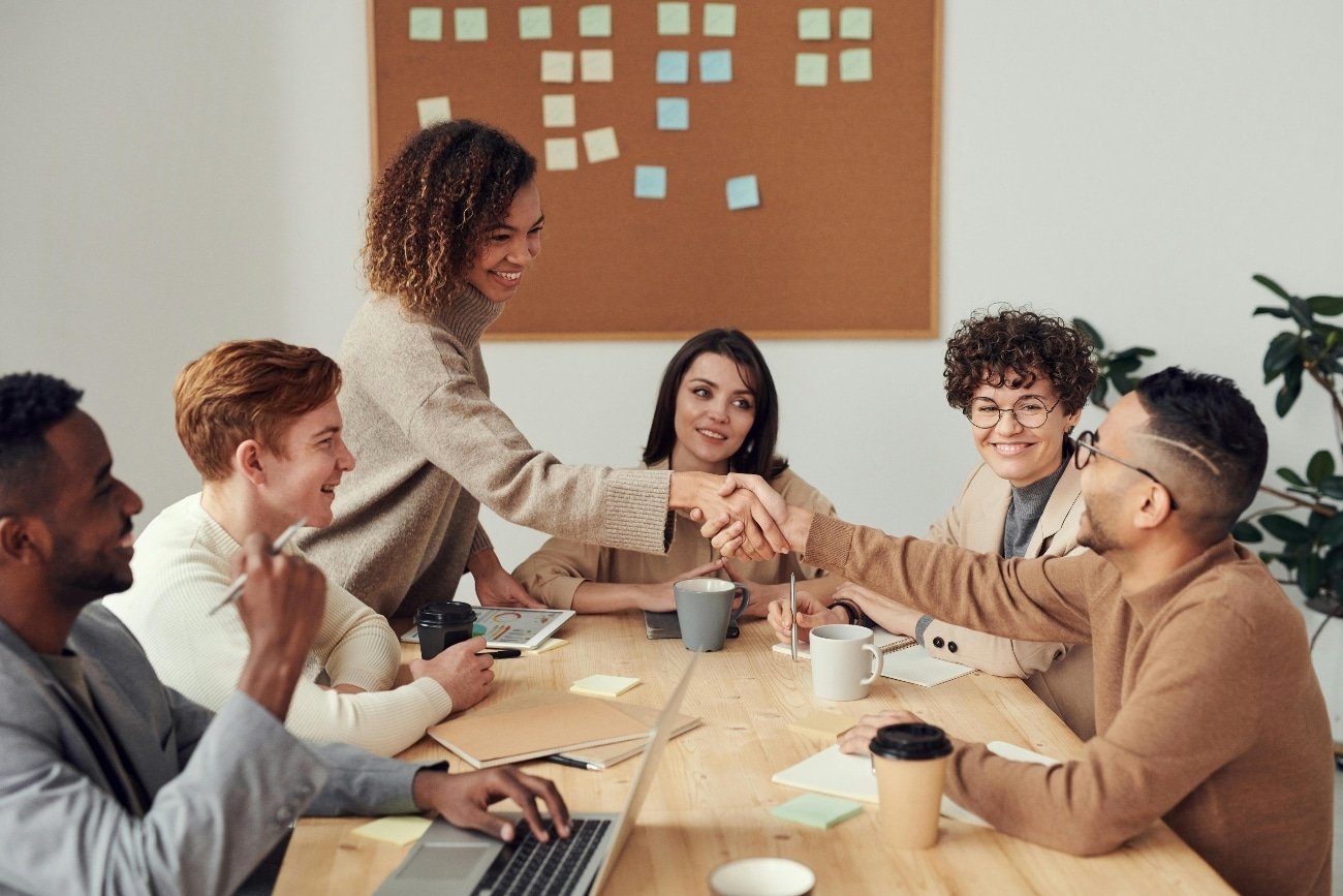 Felicidad en el trabajo: ¿qué podemos aprender de la cultura laboral finlandesa?