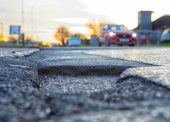 La revolución de las rutas que se autorreparan para hacer más sostenible el sector transporte