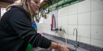 Agua segura en las escuelas: un programa que transforma comunidades rurales