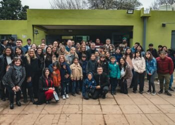 Encendiendo la sustentabilidad: se inauguró el sistema solar en la escuela ganadora del Concurso Escuelas Sustentables