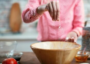 Microplásticos en la sal: el aderezo involuntario en nuestra cocina