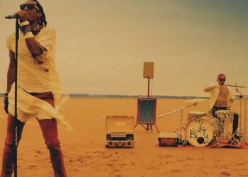 Del diésel a la energía renovable: AY Young se acerca a los 1000 shows alimentados con energía solar