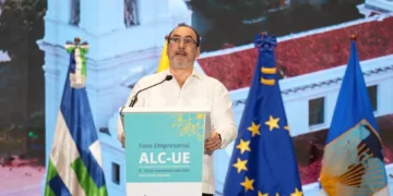 ¿Quién es Sergio Díaz-Granados, el latinoamericano que lidera uno de los bancos climáticos más influyentes del mundo?