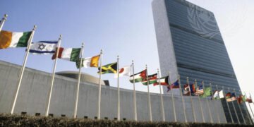 Golpe al sistema global: Estados Unidos abandona acuerdos climáticos y organismos de la ONU