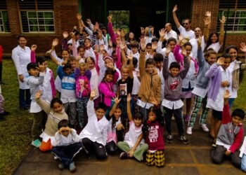Nideport impulsa educación ambiental junto a comunidades locales e indígenas en la Selva Paranaense