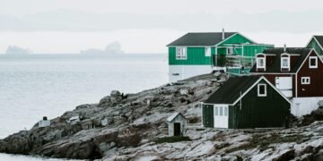 ¿Por qué Groenlandia pertenece a Dinamarca? Historia, colonia, autogobierno y geopolítica