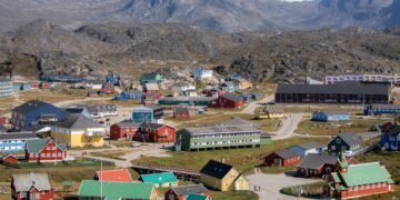 ¿Dónde vive la gente en Groenlandia? Así se distribuye la población en la isla más grande del mundo