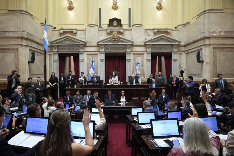 Ley de Glaciares: el Senado aprobó la reforma y pasó a Diputados