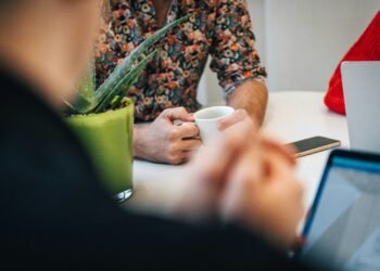 CEMAS y VALOS invitan a debatir cómo la sostenibilidad redefine el éxito empresarial