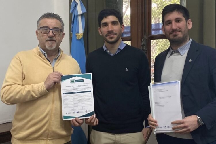 EcoEtika logra la primera certificación profesional para software de gestión de huella de carbono en Argentina