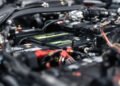 Celdas de batería de ion-litio para vehículos eléctricos en primer plano, representando el reciclaje de baterías en Corea del