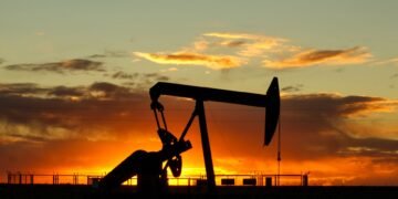 Residuos industriales acumulados en zona petrolera de Vaca Muerta, Neuquén