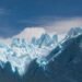 Vista de glaciares en las montañas del Himalaya, región donde el colapso glaciar es difícil de predecir por el cambio climáti
