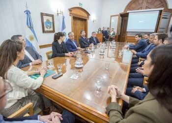 PCR desembarca en Vaca Muerta: invertirá más de USD 127 millones en tres áreas de exploración en Neuquén
