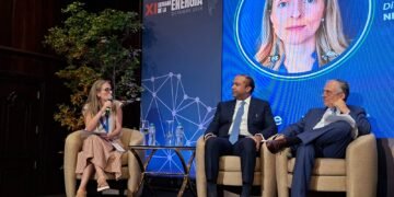 Ana Carolina González: “Bajar los estándares socioambientales para atraer inversión es falso”