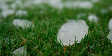 Tres tornados golpearon Arizona con granizo del tamaño de pelotas de golf