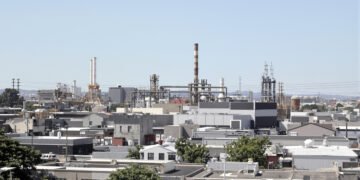 Planta industrial en zona residencial de Córdoba, contexto de la denuncia ante la CIDH por Porta Hnos.