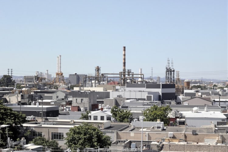 Planta industrial en zona residencial de Córdoba, contexto de la denuncia ante la CIDH por Porta Hnos.