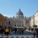 Plaza de San Pedro en el Vaticano, donde el Papa León XIV pronunció su mensaje sobre el modelo consumista.