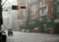 Calles inundadas en Bangkok tras las fuertes lluvias que afectan a Tailandia.