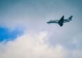 Jet privado en vuelo, símbolo de las emisiones de carbono del 0,1% más rico del planeta.